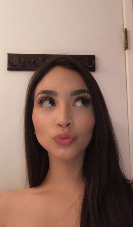 Giselle Calzadillas ヌードスター 写真