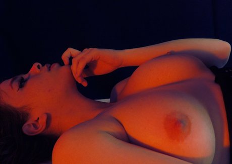 gabriasmr ポルノモデル 写真