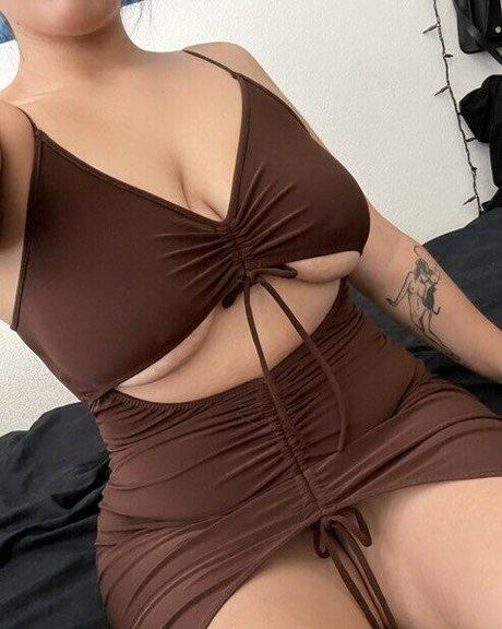 赤毛の太めOnlyFans 無料xxx 画像