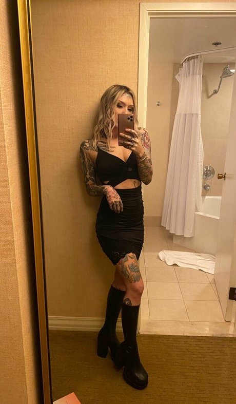 Pterodactylsftw エロティックなスター 画像