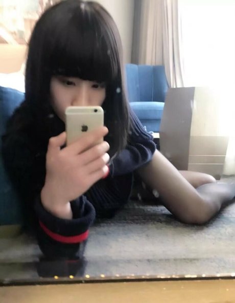 アマチュア3P OnlyFans 無料セックス 写真