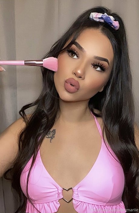 desmariie HDスター 画像