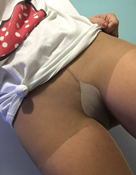 セクシーなアジア人オンリーファンズ 美しいヌード 写真