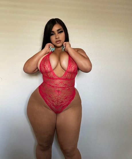 Megan Velez 裸のポルノスター 写真
