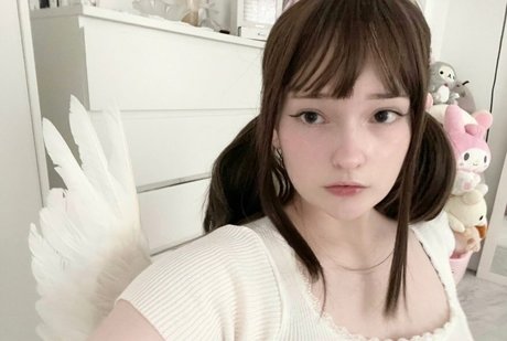 emidoll ポルノスター 可愛い アーカイブ