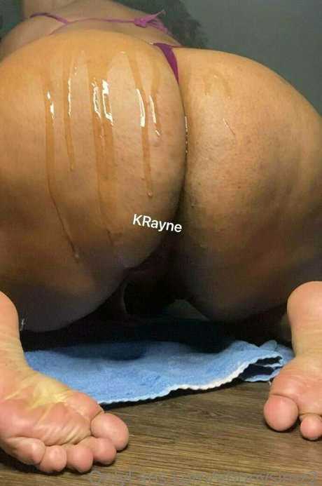 ebonysimz2 裸のスター 写真