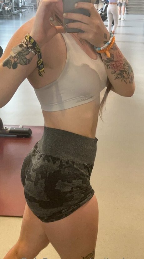 Anita Playa 美しいポルノスター 写真