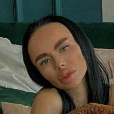 IustfuI slut ポルノ女優 画像