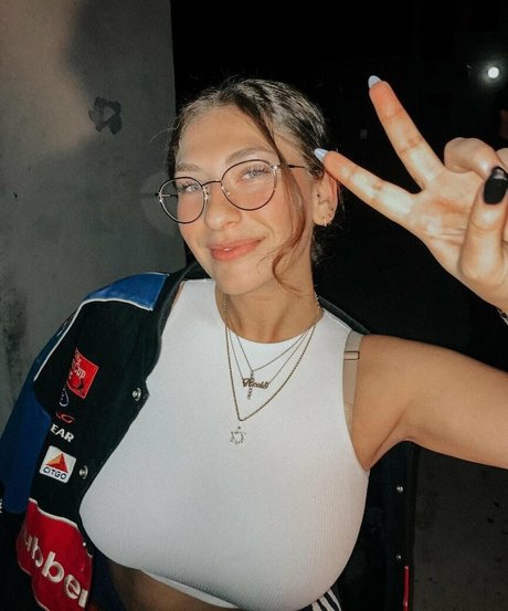 Nikki Kay ポルノモデル 画像