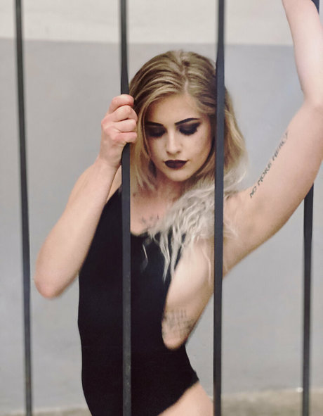 joymontana ポルノスター 写真