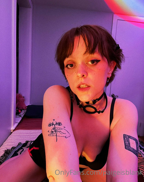 paigeisblank セクシー女優 画像
