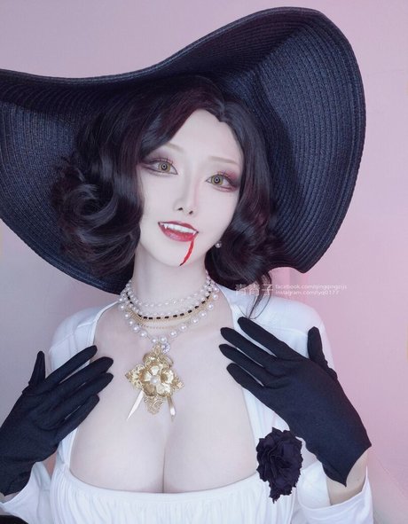qingqingzijs セクシーモデル 画像