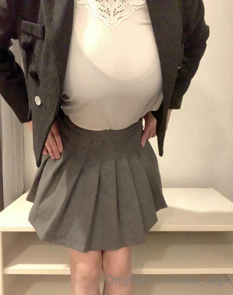 lisa aegis 最高のモデル 写真