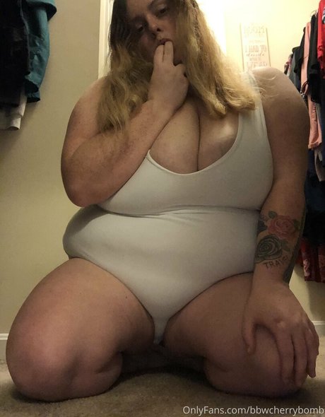 bbwcherrybomb エロティックなモデル アーカイブ
