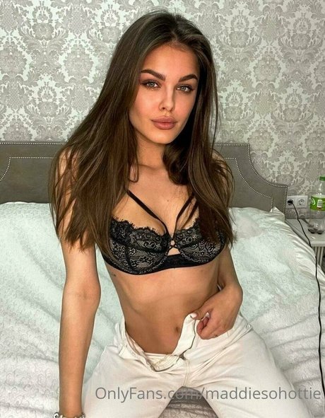maddiesohottie ポルノスター アート 写真