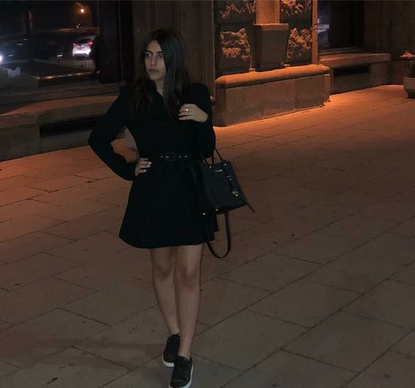 Meshi Malka 最高のスター 写真