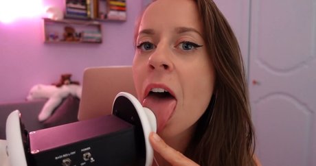 Tea Time Tingles ASMR ヌードモデル ギャラリー