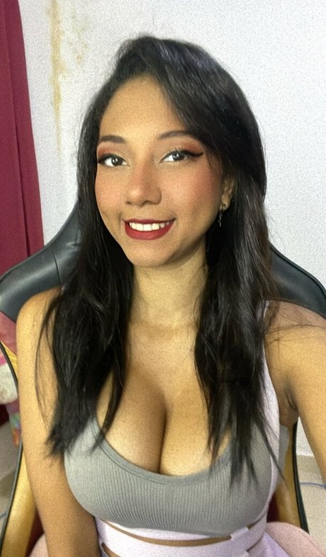 angiejuliettep 可愛いモデル アーカイブ