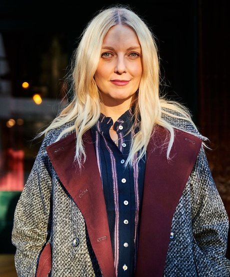 Lauren Laverne かわいいポルノスター ギャラリー