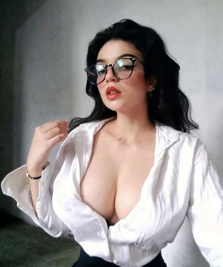 Giselle andra ポルノスター ホット 写真