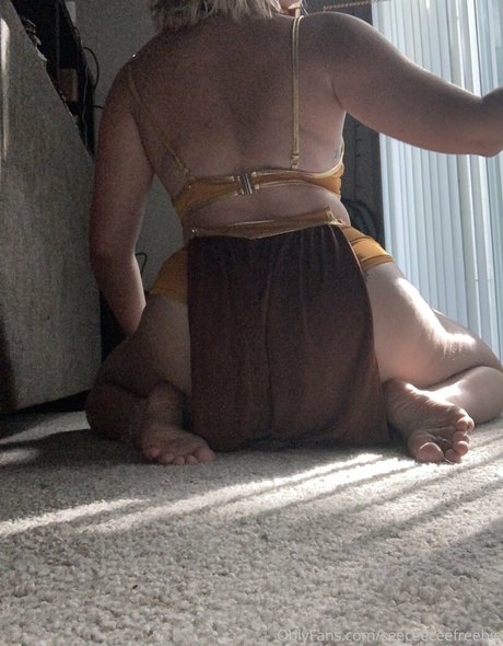 seeceeceefreebie ポルノスター 素敵 写真