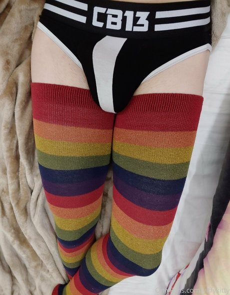 yiffykitty 美しいモデル 画像