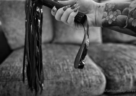 tattooedaprilfree 素敵なスター アーカイブ