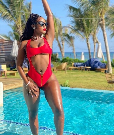 Amara La Negra かわいいスター 画像
