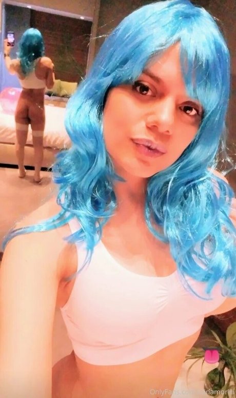 conamorlili 裸のポルノスター 写真