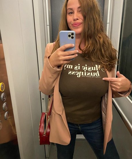 Serena Roberti 独占女優 写真