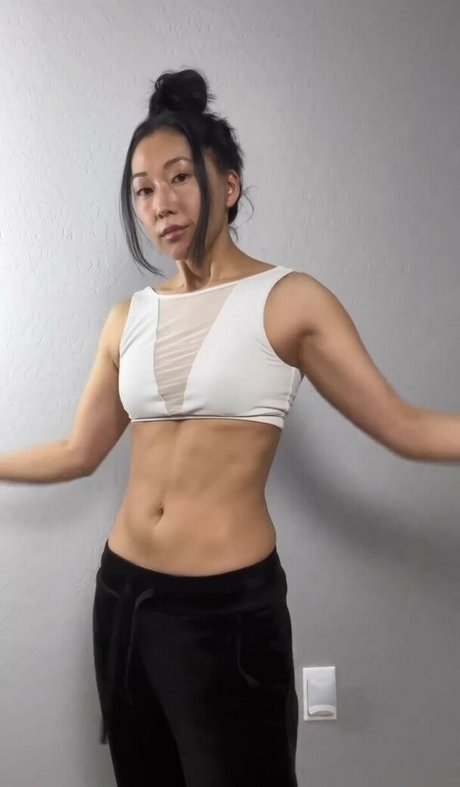 Mari Takahashi アダルトスター 画像
