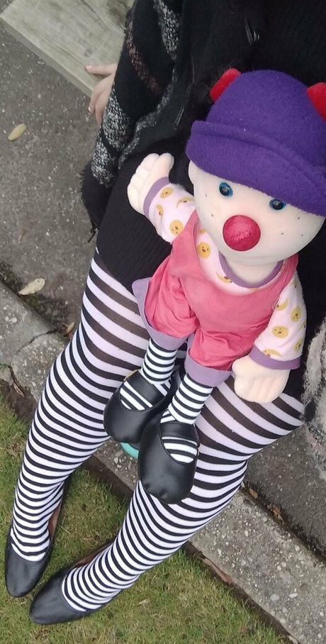 tinytoetracy ポルノ女優 アーカイブ
