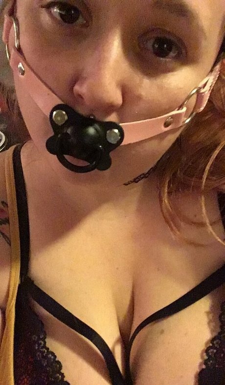 leahloolabelle トップモデル アーカイブ