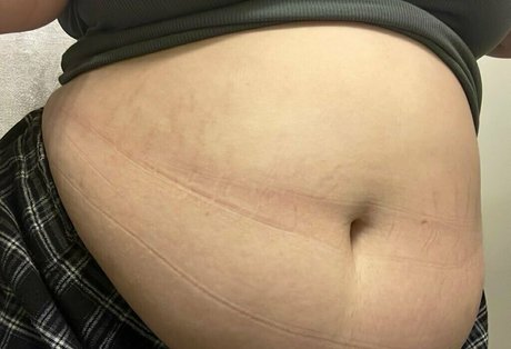 divine hedonist free 美しいモデル 写真