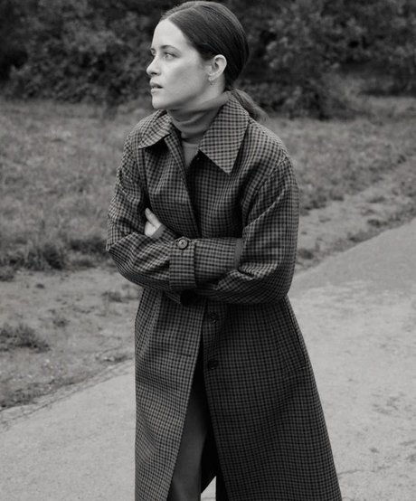 Claire Foy ヌードモデル 写真
