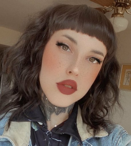 fionafawn トップポルノスター 画像