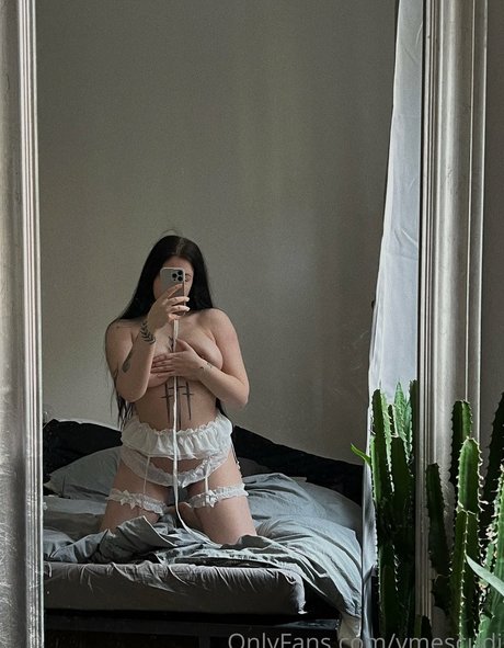Veronika Mescudi ポルノスター 画像