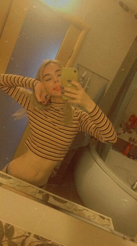 kat fox ポルノスター 独占 写真