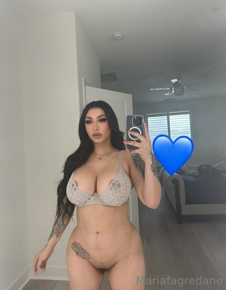 mariafagredano セクシーなポルノスター 画像