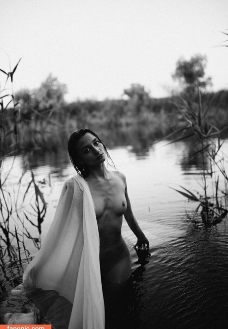 zaharenkoanastasiia 無料モデル 写真