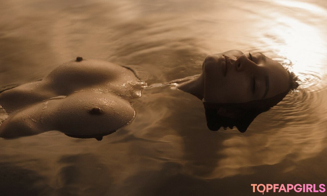 zaharenkoanastasiia ホットスター 写真