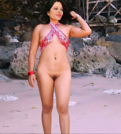 Suriya Ammana Soothu セックスポルノスター 画像