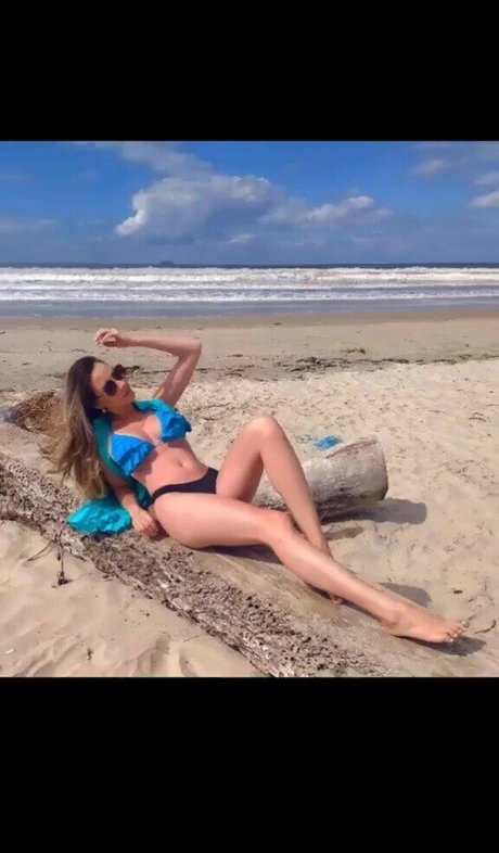 術後シーメールOnlyFans セクシー裸 写真