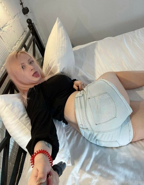 Nikachi Nika Kotova ポルノスター 写真