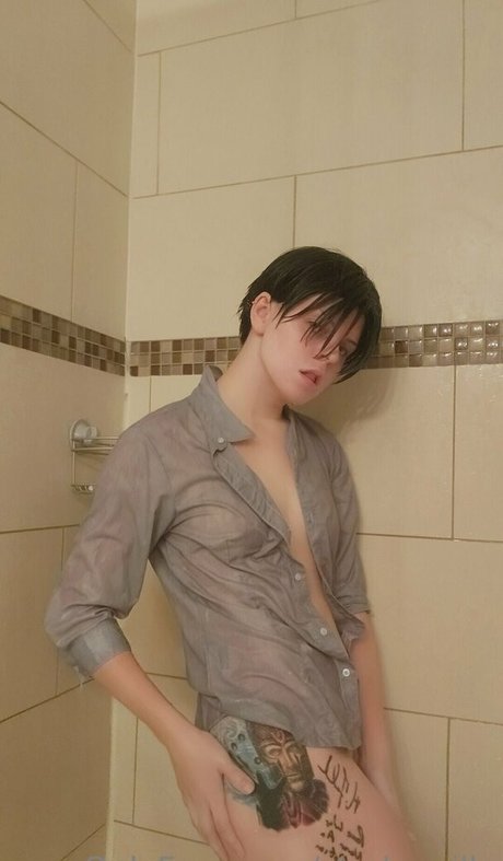 starkzzzilla ホット女優 写真