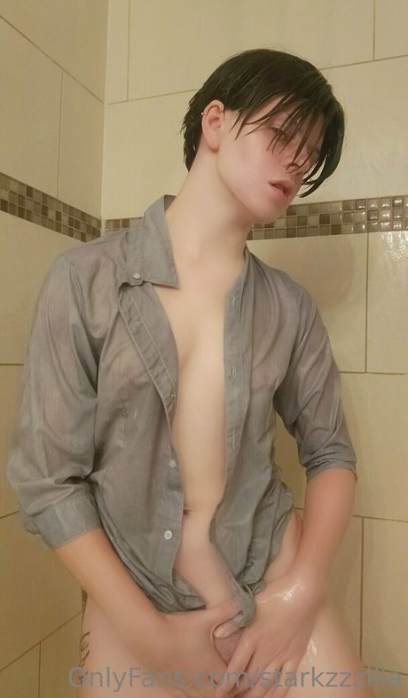 starkzzzilla エロティックなモデル 写真