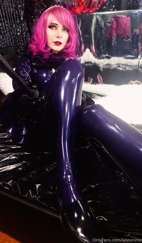 latexirime xxxスター 写真