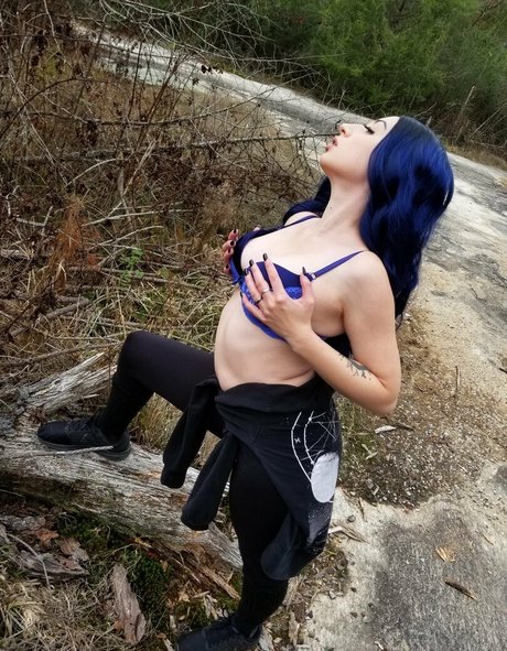 poppycarminexxx アートスター 写真