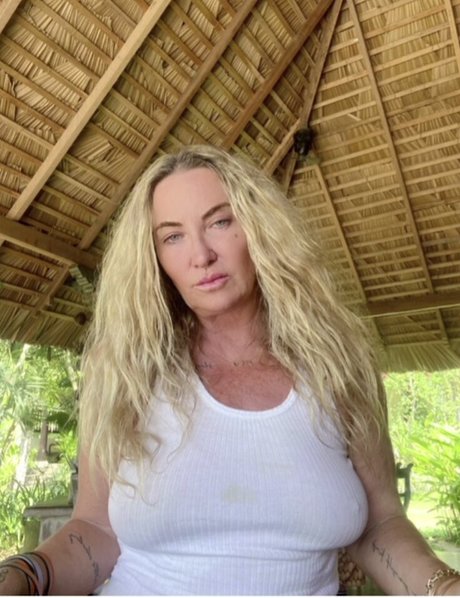 Meg Matthews ポルノスター ホット 写真