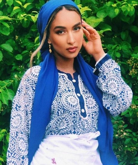 Omaima Benamre スター ヌード 画像